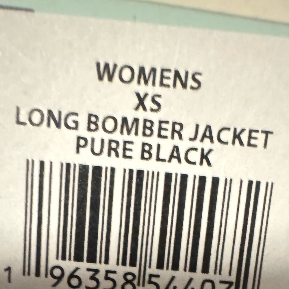 NWT Women’s XS Classic Black Long Bomber Jacket silver full zip insulated DSG - Picture 6 of 6